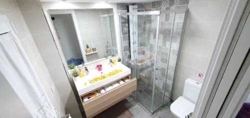 Zaidin Apartment | Cerca de todo, practico y nuevo