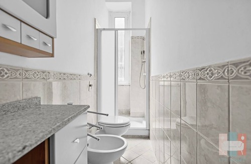 Stadera Apartment | Cerm70 Prada District: Grand Suite with an Artistic Touch