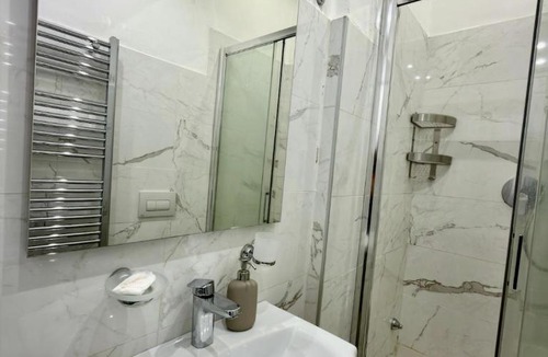 Cagnola Apartment | Certosa District Flat
