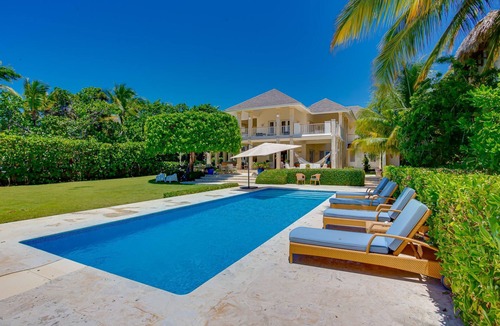 Punta Cana Villa | Cerulean Oceanfront Manor in Punta Cana Resort & Club