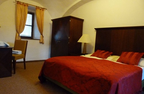 Dolni Pocernice House | Cesky Statek