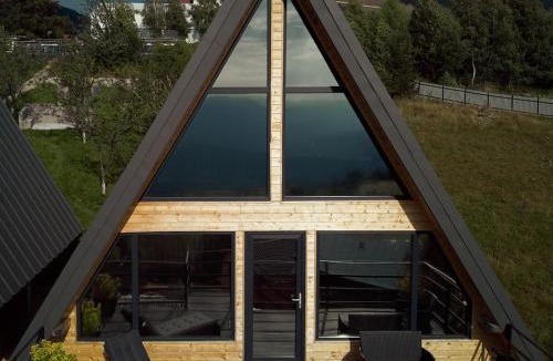 Petrosani Villa | Cez A-Frame
