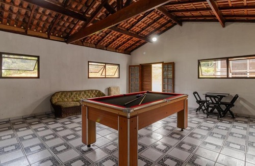 Aracariguama House | Chácara com Piscina e Churrasqueira em São Roque