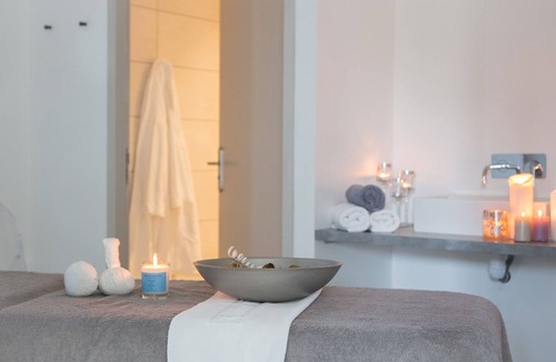 Cazaubon Hotel | Château Bellevue