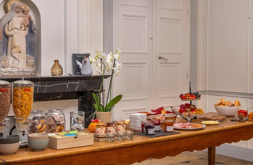 Baune Hotel | Château de Briançon, The Originals Relais