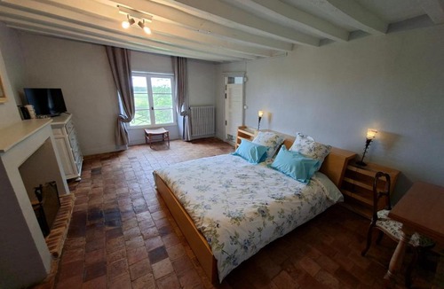 Val-du-Layon Bed & Breakfast | Château de la GENAISERIE - Chambres d'hôtes