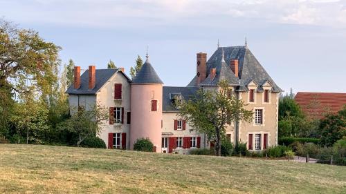 La Celle Villa | Château de la Combe