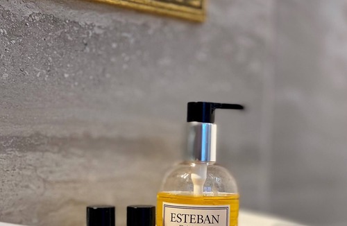 Essomes-sur-Marne Hotel | Château de la Marjolaine