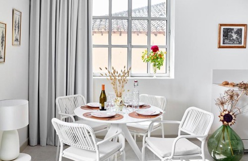 Les Cevennes Apartment | Château de la Piscine - Appartements dans le Mas au coeur d'un grand parc arboré
