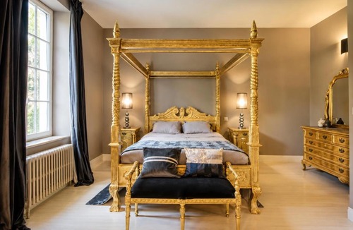 Labastide-d'Anjou Bed & Breakfast | Château de Lavail