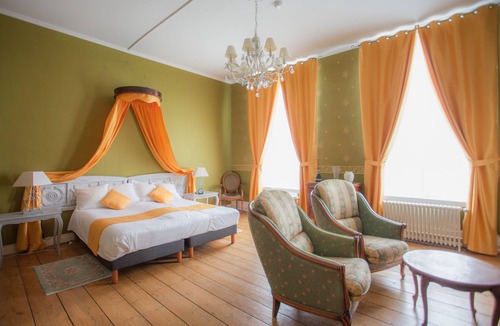 Aire-sur-la-Lys Bed & Breakfast | Château de Moulin le Comte