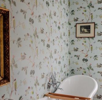 Montlevon Bed & Breakfast | Château de Picheny