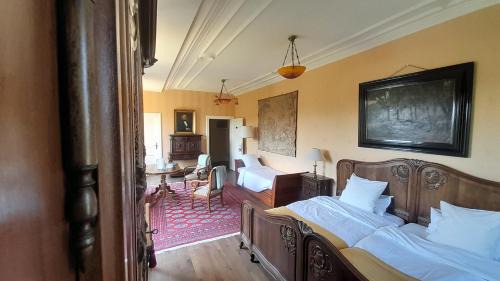 Matzenheim Bed & Breakfast | Château De Werde