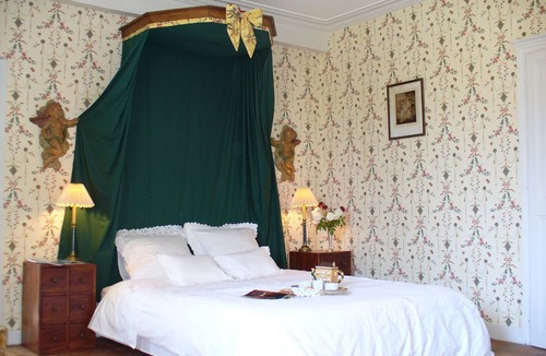Daon Bed & Breakfast | Château des Lutz