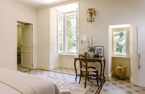 Tornac House | Château La Bruguiere