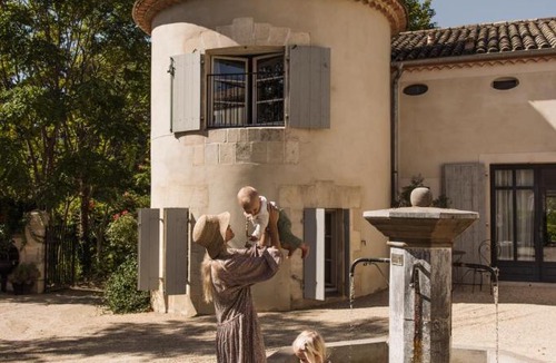 Capestang Hotel | Château Les Carrasses