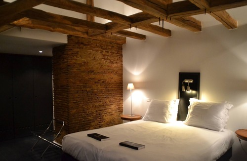 Mouleydier Hotel | Château les Merles