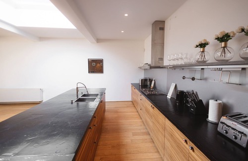 Chatelain Apartment | Châtelain III