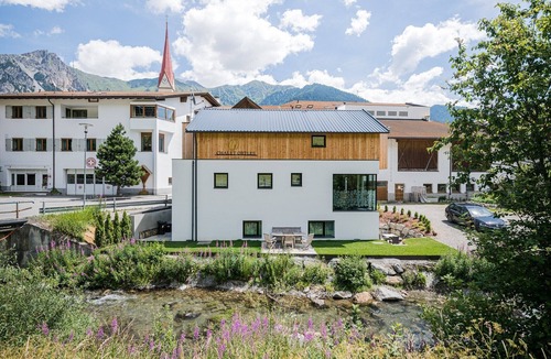 St. Valentin auf der Haide Ski Chalet | Chalet 'Chalet Ortles' with Lake View, Private Terrace, and Wi-Fi