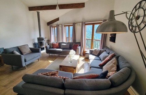 Les Varcins Ski Chalet | Chalet Broski - Luxury near St Martin De Bellville