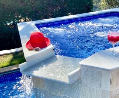 Bom Jesus dos Perdoes House | CHACARA EM COND FECHADO WI FI AR CONDIC PISCINA e SPA AQUECIDOS 24h