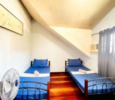 Coron Town Proper Cabin | Chad's Lodge