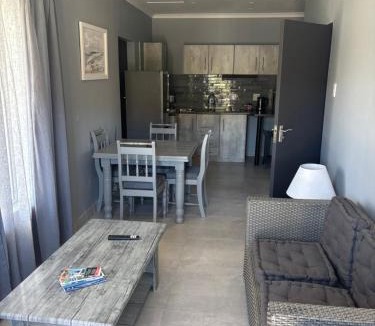 Sedgefield House | Chadelles