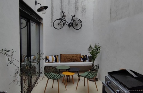 Ars-en-Re House | Chais Typiques Centre Village
