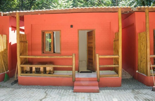 Cumuruxatiba Ski Chalet | Chalé 5 com Churrasqueira e Ar a 200m da Praia
