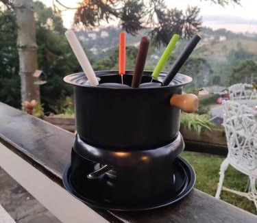 Recanto Araucaria House | Chalé Alecrin, lançamento em conforto e estilo!