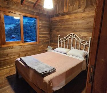 Marmelopolis Ski Chalet | Chalé Marins