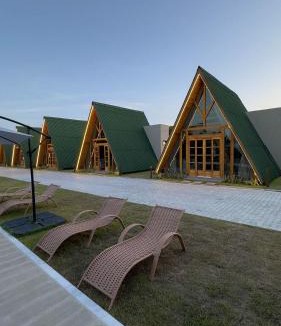 Bela Vista Ski Chalet | Chalé moderno e aconchegante em Itacimirim 02