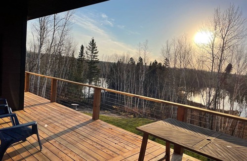 Saint-David-de-Falardeau Ski Chalet | Chalet 14 pers | Motoneige & Nature | Près du Valinouët - Monts Valin