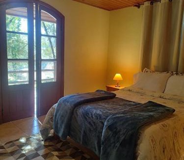 Monte Verde Cabin | Chale Chez Nous