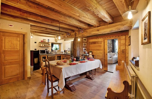 Arvier Ski Chalet | Chalet "1175" ideal for groups from 6 to 9 persons