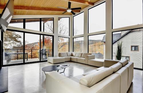 Stoneham Ski Chalet | Chalet 35
