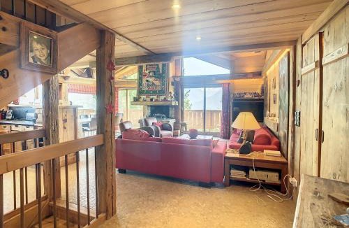 Combloux Apartment | Chalet 6 pièces à Combloux avec cheminée et parking - FR-1-560-21