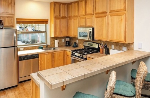 Government Camp Ski Chalet | Chalet 74 at The Official Collins Lake Resort