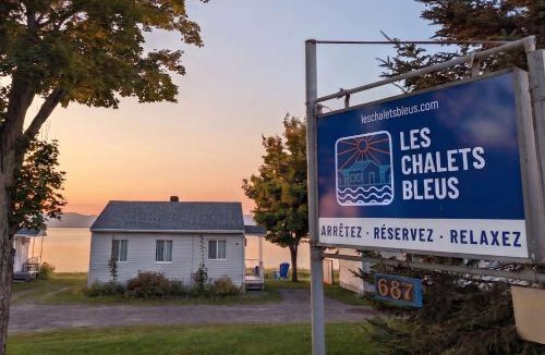 Cap-Saint-Ignace Ski Chalet | Chalet #9 Waterfront with Spa, Fireplace Wifi & AC