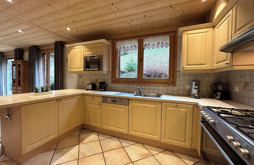 Montriond Ski Chalet | Chalet Adonis