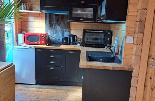 Chevilly-Larue Ski Chalet | Chalet and straw hut under the stars metro 14 L'Haÿ-les-Roses