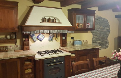 Antey-Saint-Andre Ski Chalet | CHALET ANTICO