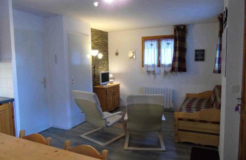 Valfrejus Apartment | Chalet Arrondaz - 3 Pièces pour 6 Personnes MAE-8924