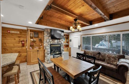 Salt Lake Mountain Resorts Ski Chalet | Chalet at Brighton