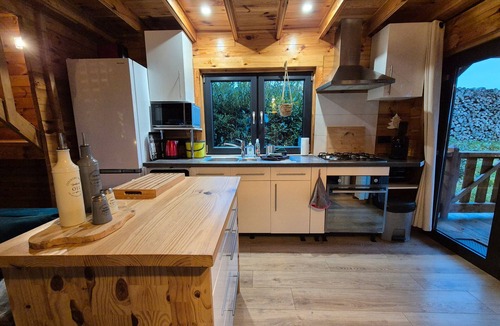 Abreschviller Ski Chalet | Chalet Aura & Jacuzzi - Label Qualité Moselle