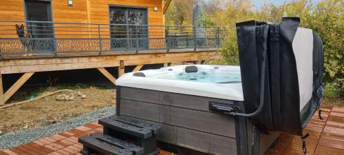 Traubach-le-Haut Ski Chalet | Chalet avec jacuzzi privé, 3 chambres