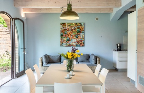 Trequanda House | Chalet "Azzurro" with Mountain View, Shared Pool & Wi-Fi
