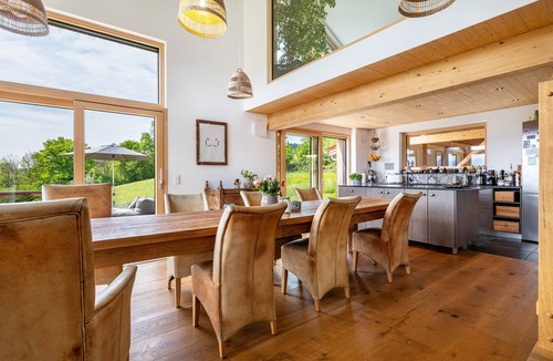 Rimsting House | Chalet Bergblick: Mountain View, Private Terrace & Wi-Fi