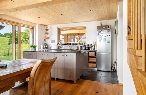Rimsting House | Chalet Bergblick: Mountain View, Private Terrace & Wi-Fi