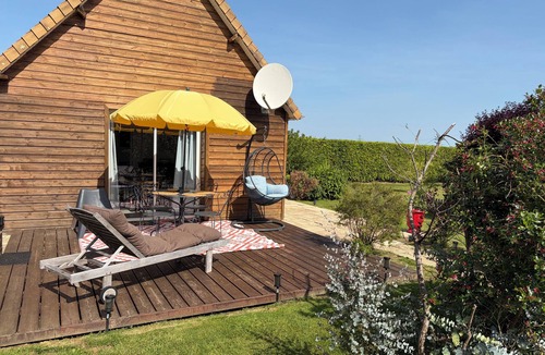 Ambrumesnil Ski Chalet | Chalet between land and sea